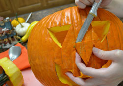 carving-pumpkins
